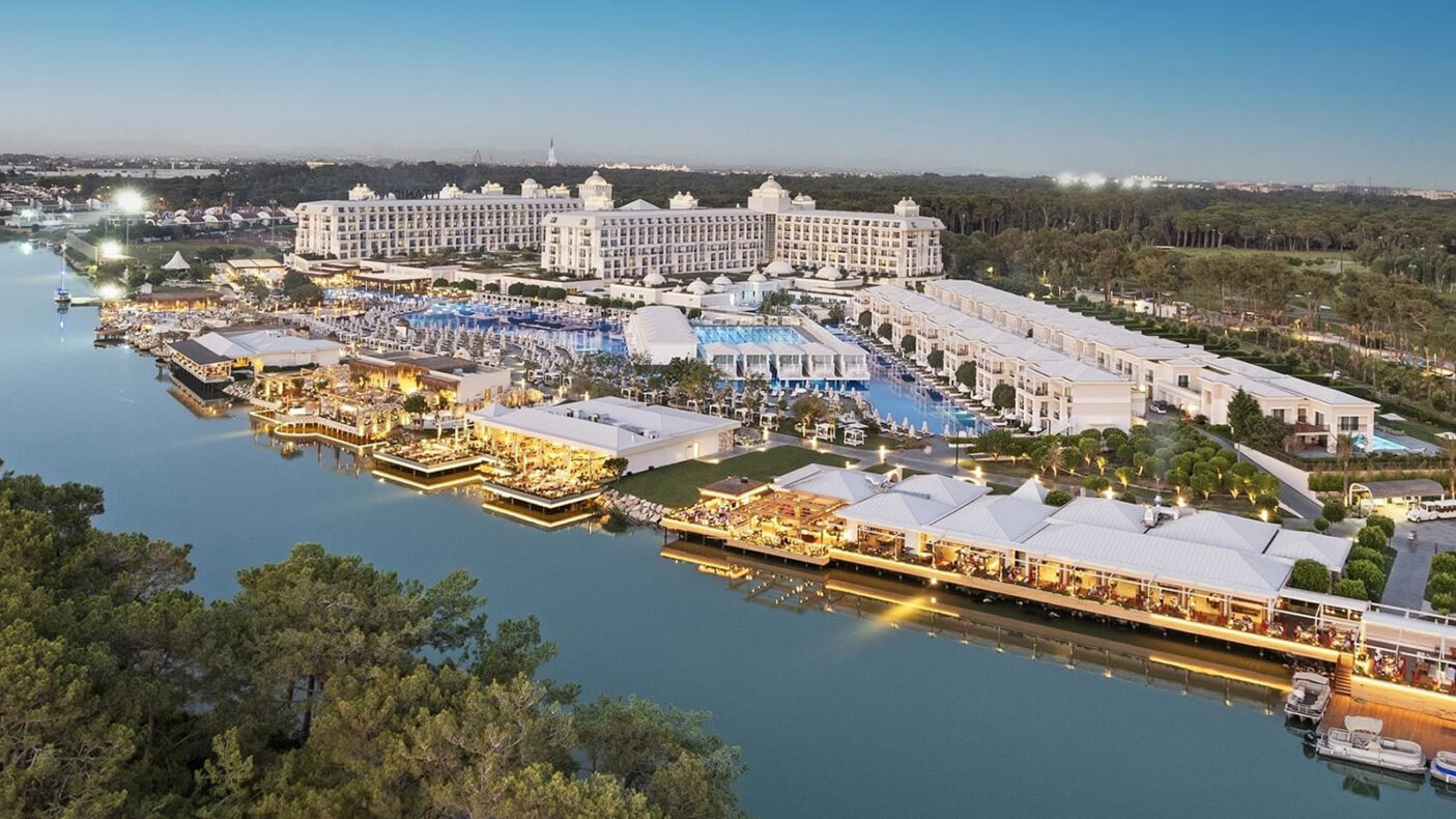 titanic-delux-belek-antalya-1.jpg